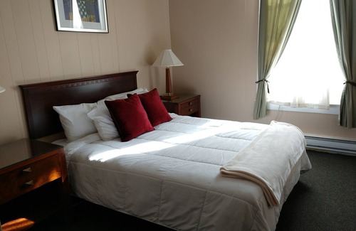 Honesdale Hotel | Hotel Wayne