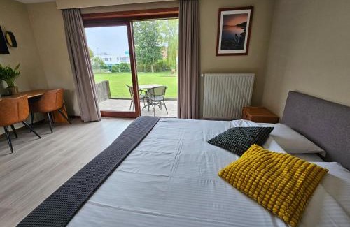 Westende Hotel | Hotel Westendia and Free Parking Top Breakfast