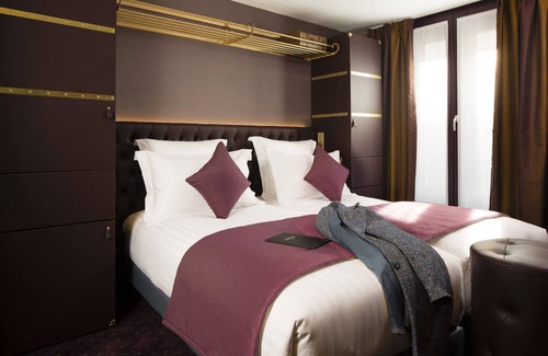 Saint-Vincent-de-Paul Hotel | Hotel Whistler