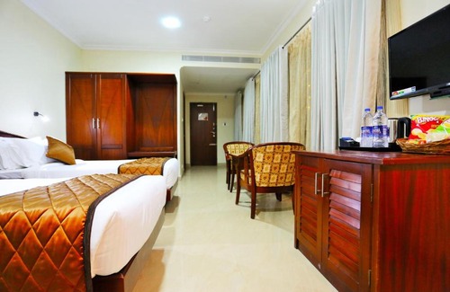 Cherai Hotel | Hotel White City