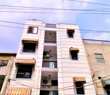 Jangpura House | Hotel White Palace,Nizamuddin Railway Station