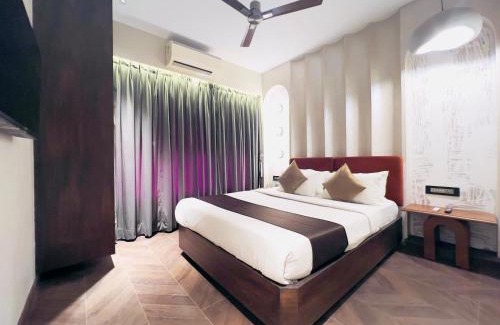 Wellington Pier Hotel | Hotel White Pearl - Colaba Mumbai