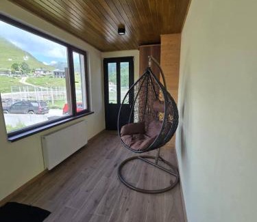 Imereti Hotel | Hotel White Swan, Ushguli