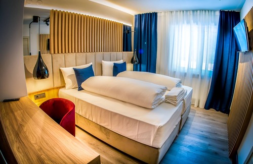 Rueckersdorf Hotel | Hotel Wilder Mann