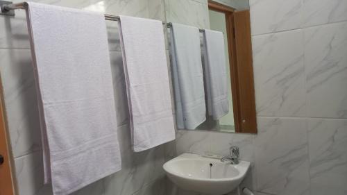 Mampang Prapatan Hotel | Hotel Wisma Syariah