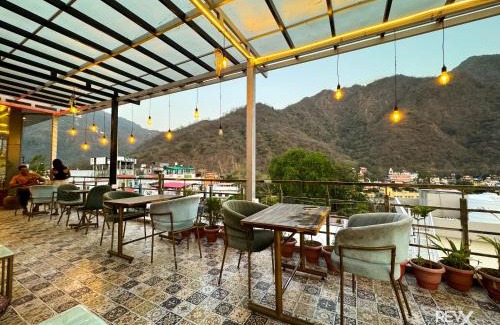 Tapovan Hotel | Hotel Wraveler Inn