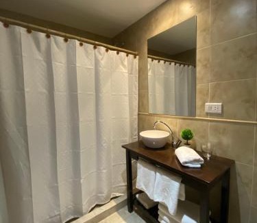 Macrozona Meseta Cerro Calafate Hotel | Hotel y Cabañas Las Marías