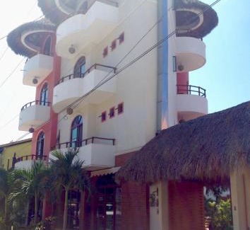 North End Hotel | Hotel y Suites Los Encantos