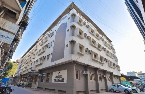 Surat Hotel | Hotel Yadgar