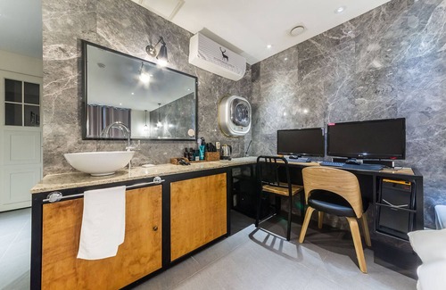Guri Hotel | Hotel Yaja Guri Sutaek