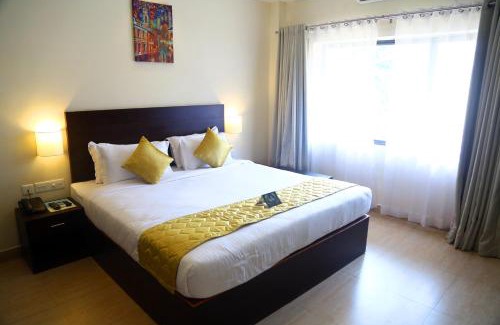 Adoor Hotel | Hotel Yamuna
