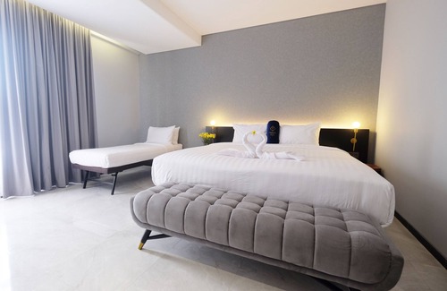 West Semarang Hotel | Hotel Youstay Semarang By Sinergi