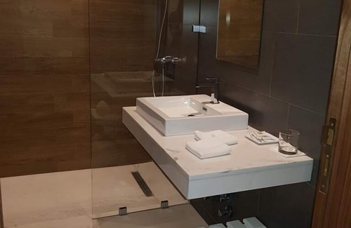 Gauthier Hotel | Hotel Yto
