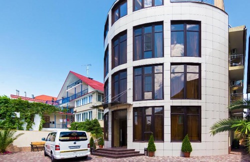 Golubye Dali Hotel | Hotel Zara