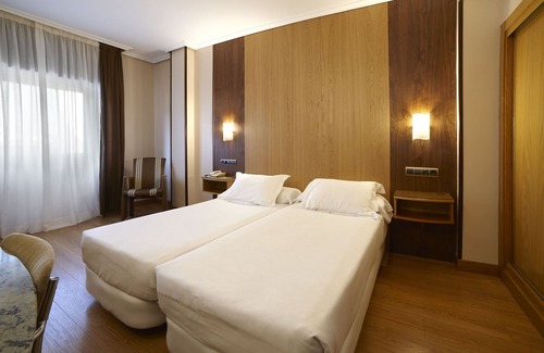 Zamora Hotel | Hotel Zenit Dos Infantas
