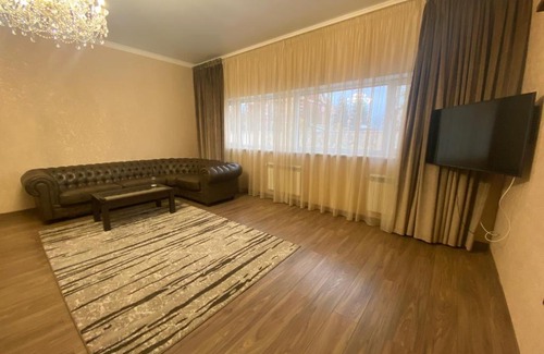 Magnitogorsk Hotel | Hotel Zvezdniy Dom