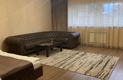 Magnitogorsk Hotel | Hotel Zvezdniy Dom