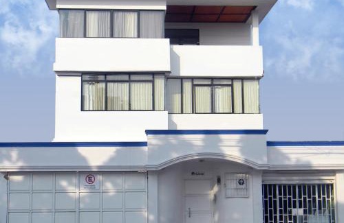Simon Bolivar Hotel | Hoteles en Guayaquil - Suites Guayaquil Cerca del Aeropuerto