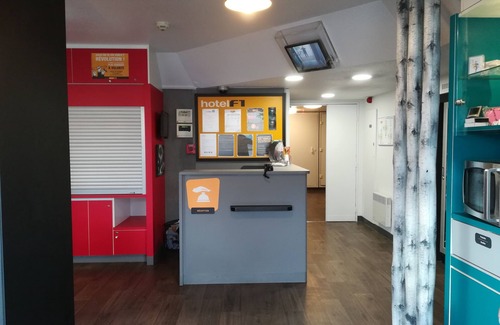 Avignon Hotel | hotelF1 Avignon Centre Courtine Gare TGV