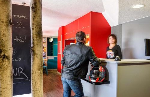 Plan de Campagne Hotel | HotelF1 Marseille Provence