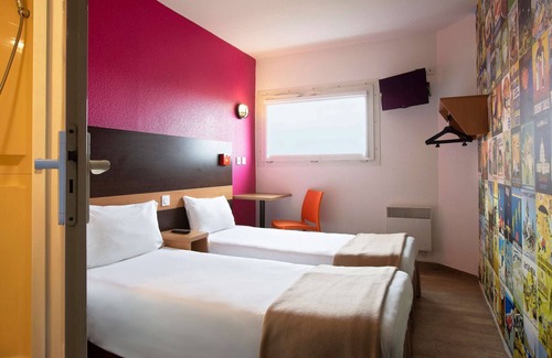 Nemours Hotel | hotelF1 Nemours