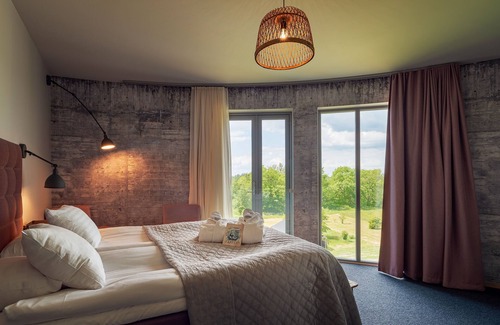 Skivarp Hotel | Hotell Mossbylund