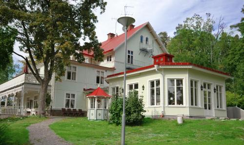Sodertalje Hotel | Hotell Torpa Pensionat - Sweden Hotels