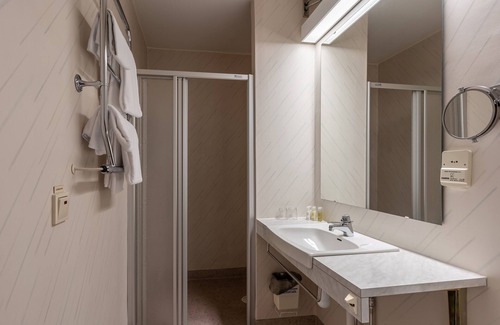 Alvsbyn Hotel | Hotell Villa Sparta