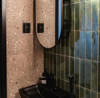 Tampere Hotel | Hotelli Vaakko - Hotel and Apartments by UHANDA