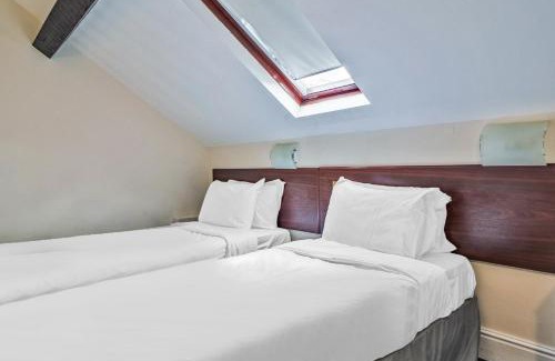 Flint Hotel | Hotels in Flint, United Kingdom