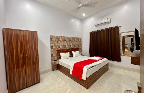 Ayodhya Hotel | Hotels in India