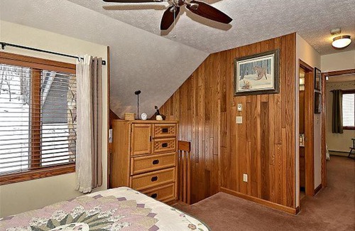 Old Timberline House | Hound'S Tooth Home
