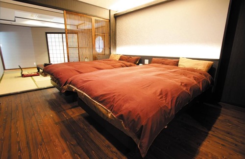 Kamikawa House | Houraku