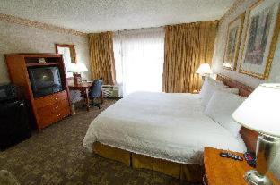 Bakersfield Hotel | Hourglass Hotel, an Ascend Collection Hotel