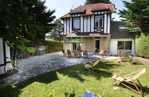 Merville-Franceville-Plage House | House Merville-Franceville 5 minutes walk from Franceville beach