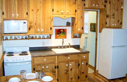 Leander House | House ∙ 1 bedroom ∙ 2 guests