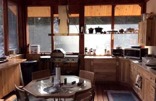 Elk City House | House ∙ 1 bedroom ∙ 2 guests