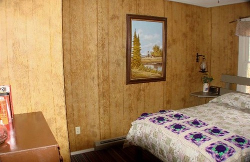 Brevard House | House ∙ 1 bedroom ∙ 6 guests