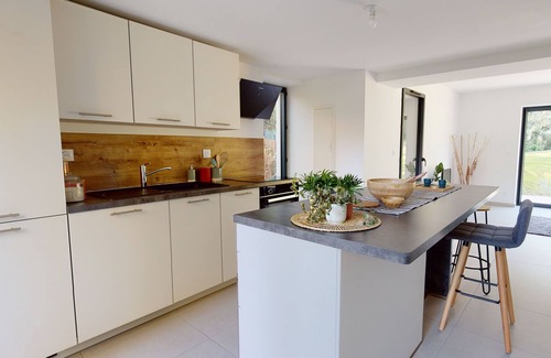 Orlienas House | House 10pers of 132m2, 15mn from Lyon/20mn Eurexpo