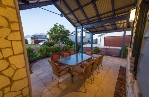 Dunsborough House | House 15 - Dunsborough Beachside