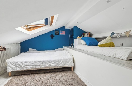 Plateau - Mont-Valerien House | HOUSE - 160m2 - LA DEFENSE - WITH OUTDOOR SPACE