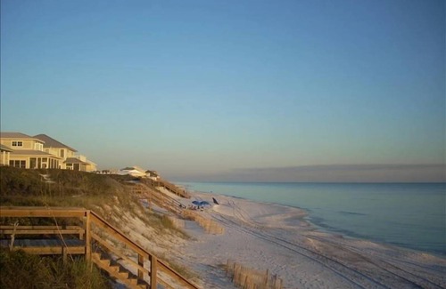 Dune Allen Beach House | House ∙ 2 bedrooms ∙ 6 guests