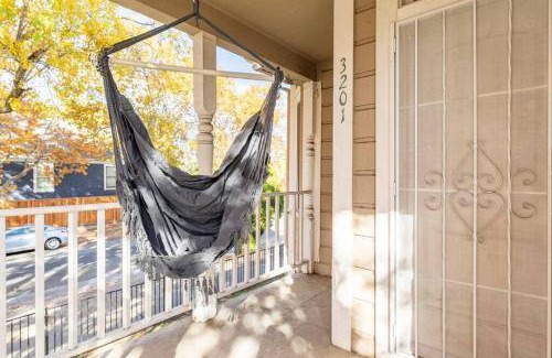 North Oak Park House | House ∙ 2 bedrooms ∙ 6 guests