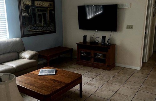 Salt Springs House | House ∙ 2 bedrooms ∙ 4 guests