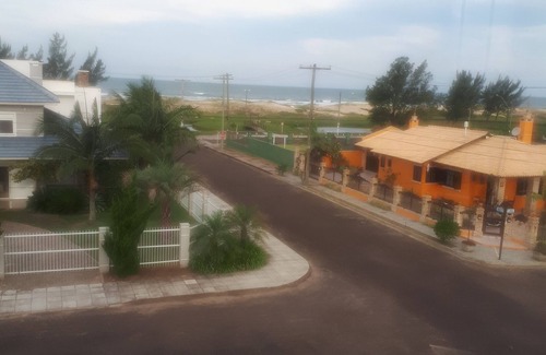 Capao Novo House | House 2 bedrooms, 1 block from the sea, Village Capão Novo