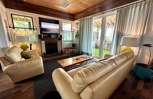 Kitty Hawk House | House ∙ 2 bedrooms ∙ 4 guests