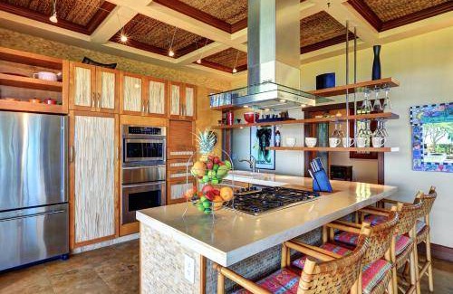 Historic Lahaina Front Street House | House ∙ 2 bedrooms ∙ 4 guests
