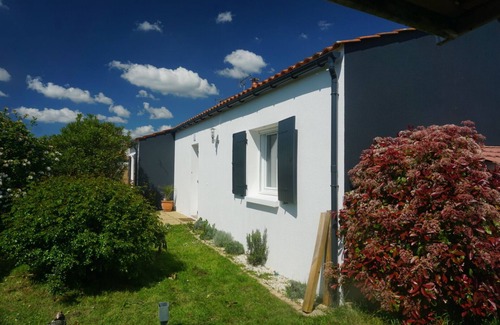 Talmont-Saint-Hilaire House | House 3 bedrooms, porch, garden, 5 minutes from the sea