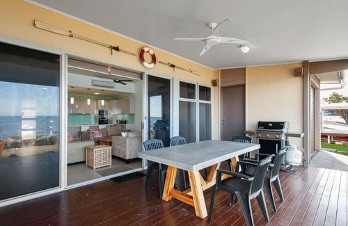 Para Wurlie House | House ∙ 3 bedrooms ∙ 8 guests