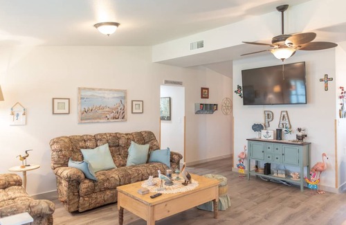 Leeward Sands House | House ∙ 3 bedrooms ∙ 6 guests